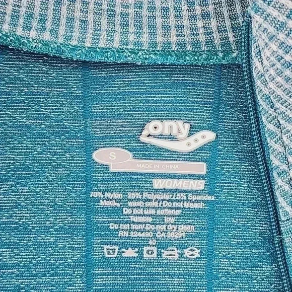 Saucony Women's Athletic Running Sweatshirt Mock neck Size S - Picture 4 of 7